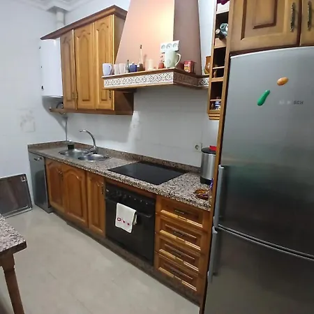 Bonita Doble Con Aire Acondicionado Y Salida A Gran Terraza Séjour chez l'habitant Málaga